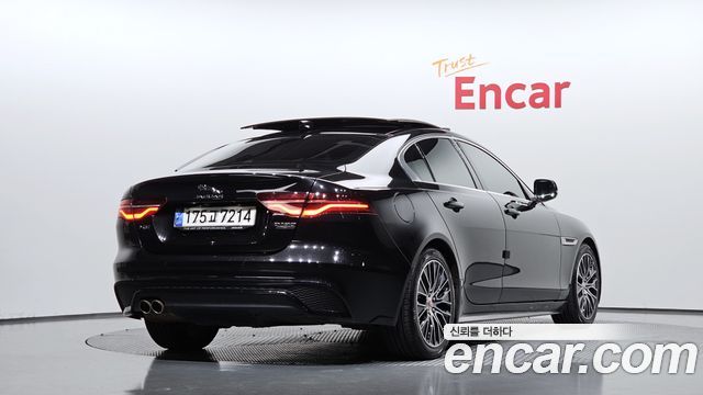 Jaguar XE D180 R-Dynamic S 2020 — фото 3