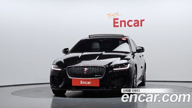 Jaguar XE D180 R-Dynamic S 2020 — фото 4