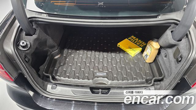 Jaguar XE D180 R-Dynamic S 2020 — фото 24