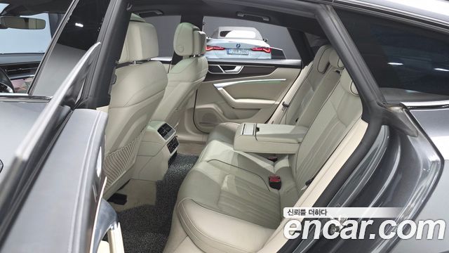 Audi A7 (4K) 50 TDI Quattrp Premium 2022 — фото 11