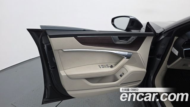 Audi A7 (4K) 50 TDI Quattrp Premium 2022 — фото 24