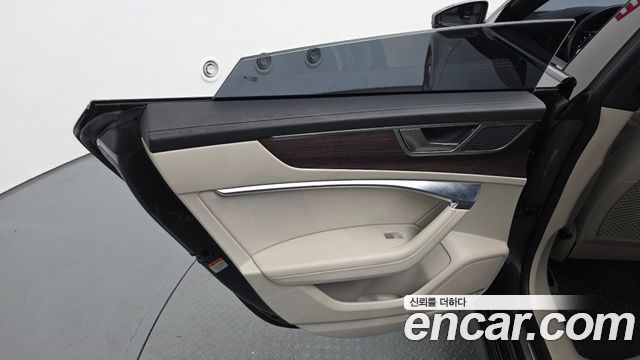 Audi A7 (4K) 50 TDI Quattrp Premium 2022 — фото 25