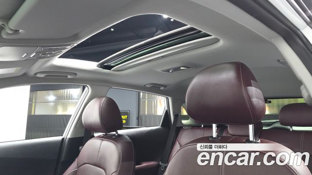 Kia Niro 1.6 HEV Signature 2022 — фото 18