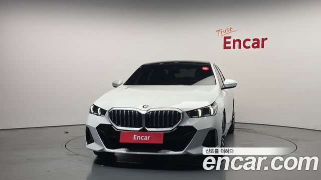BMW 5 Series (G60) 530i xDrive M Sport 2024 — фото 3