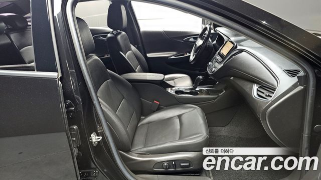 Chevrolet Malibu 2.0 Turbo Premier Special 2020 — фото 10