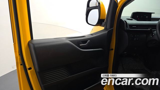Hyundai Staria L3.5  Kinder Safety Car 11-Seater 2024 — фото 24