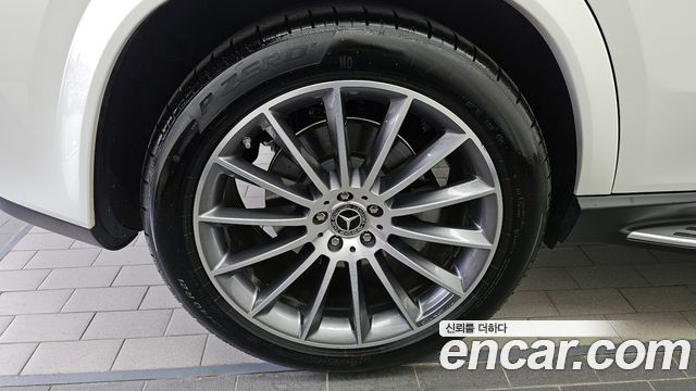 Mercedes-Benz GLE-Class (W167) GLE450 4MATIC 2025 — фото 5