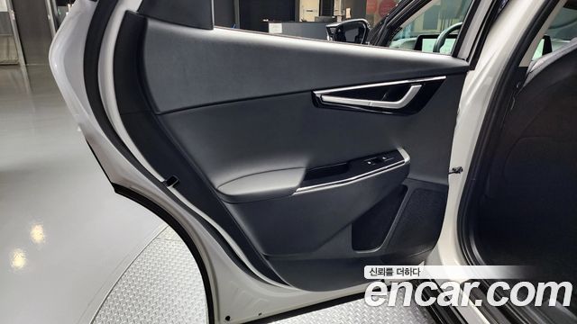 Kia EV6 Long Range Earth 2023 — фото 25
