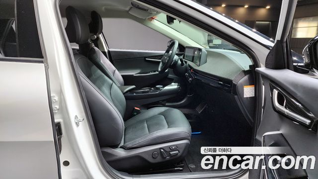Kia EV6 Long Range Earth 2023 — фото 26