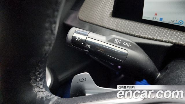 Kia EV6 Long Range Earth 2023 — фото 35