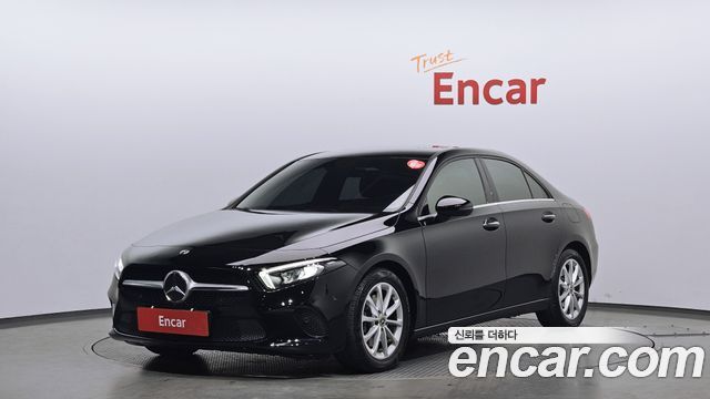 Mercedes-Benz A-Class (W177) A220 Sedan 2020 — фото 1