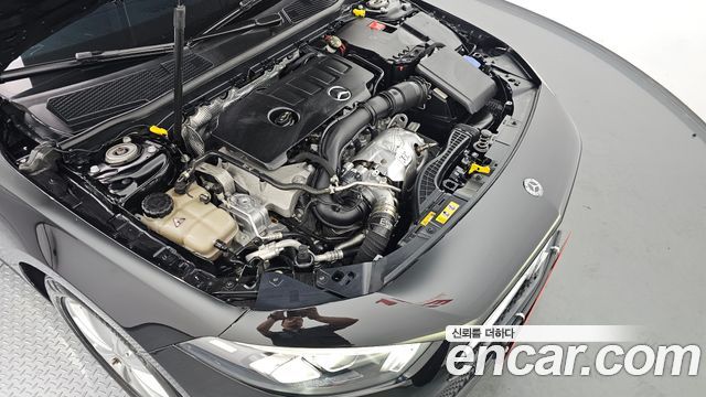 Mercedes-Benz A-Class (W177) A220 Sedan 2020 — фото 6