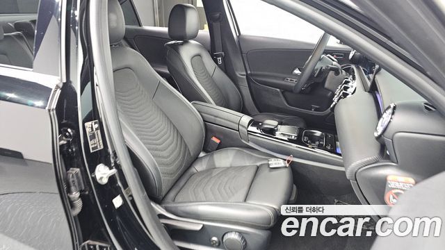 Mercedes-Benz A-Class (W177) A220 Sedan 2020 — фото 32