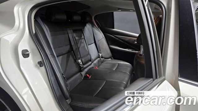 Infiniti Q50 2.2d Premium 2015 — фото 12