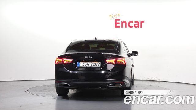 Chevrolet Malibu 2.0 Turbo Redline 2022 — фото 4
