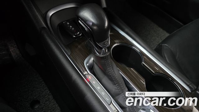 Chevrolet Malibu 2.0 Turbo Redline 2022 — фото 9