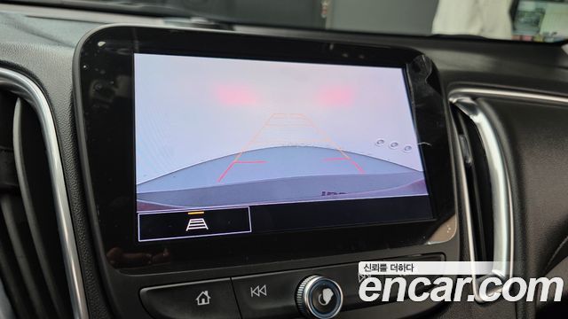 Chevrolet Malibu 2.0 Turbo Redline 2022 — фото 18