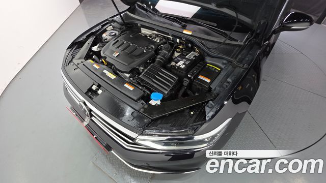 Volkswagen Passat GT (B8) 2.0 TDI Prestige 2022 — фото 6