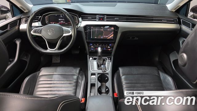 Volkswagen Passat GT (B8) 2.0 TDI Prestige 2022 — фото 7