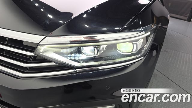 Volkswagen Passat GT (B8) 2.0 TDI Prestige 2022 — фото 22