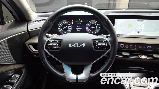 Kia K8 2.5 Gasoline 2WD Noblesse 2023 — фото 12