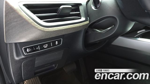 Kia K8 2.5 Gasoline 2WD Noblesse 2023 — фото 15