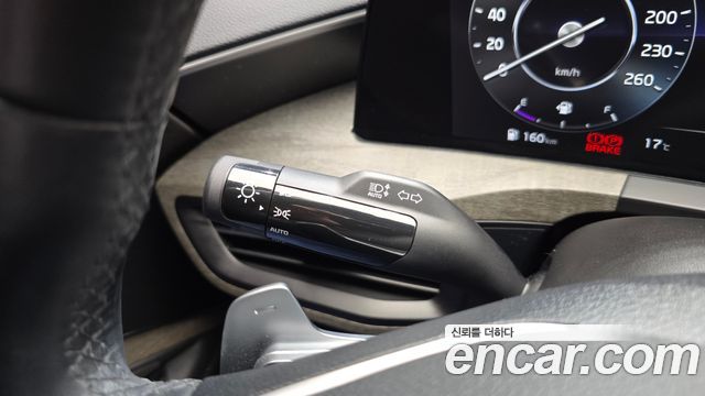 Kia K8 2.5 Gasoline 2WD Noblesse 2023 — фото 16