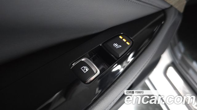 Kia K8 2.5 Gasoline 2WD Noblesse 2023 — фото 28