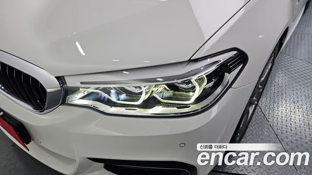 BMW 5 Series (G30) 520d xDrive M Sport Package Plus 2020 — фото 22