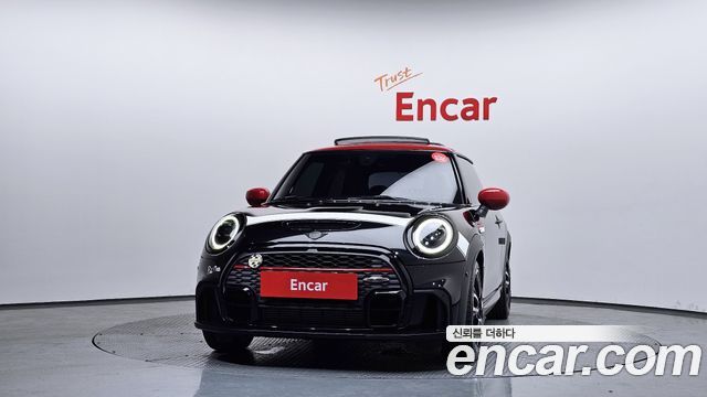 MINI Cooper S JCW Pat Moss Edition 3rd 2023 — фото 3