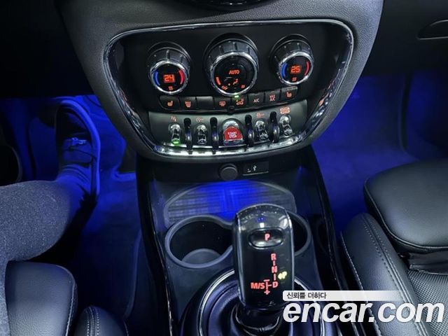 MINI Cooper Clubman Classic Plus 2nd 2022 — фото 19