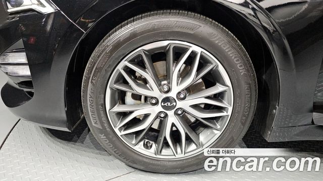 Kia K5 (III) 2.0 Noblesse 2023 — фото 5