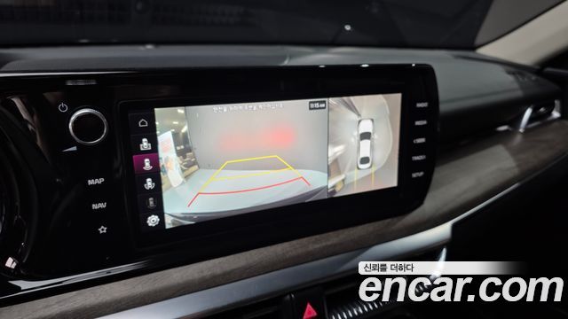 Kia K5 (III) 2.0 Noblesse 2023 — фото 15