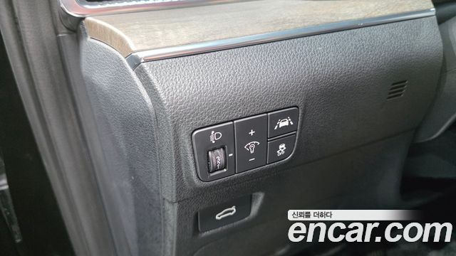 Kia K5 (III) 2.0 Noblesse 2023 — фото 16