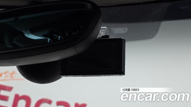 MINI Cooper 5Door Standard 3rd 2018 — фото 30