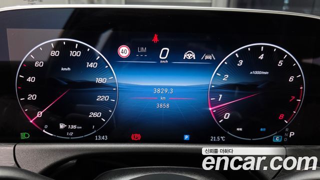 Mercedes-Benz E-Class (W214) E200 Avantgarde 2025 — фото 8