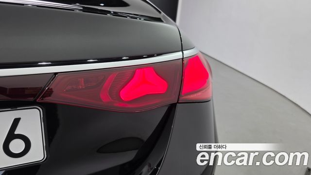 Mercedes-Benz E-Class (W214) E200 Avantgarde 2025 — фото 23