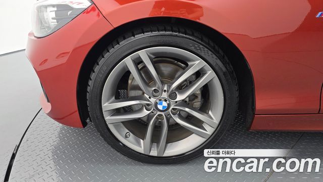 BMW 1 Series (F20) 118d M Sport Shadow 5 Door 2018 — фото 5