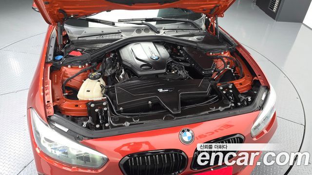 BMW 1 Series (F20) 118d M Sport Shadow 5 Door 2018 — фото 6