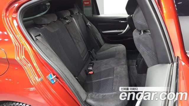 BMW 1 Series (F20) 118d M Sport Shadow 5 Door 2018 — фото 12