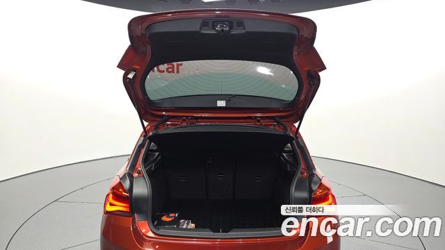BMW 1 Series (F20) 118d M Sport Shadow 5 Door 2018 — фото 20