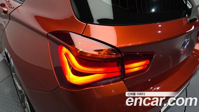 BMW 1 Series (F20) 118d M Sport Shadow 5 Door 2018 — фото 23