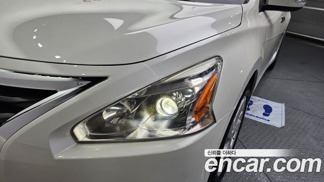 Nissan Altima 2.5 Tech L33 2016 — фото 22
