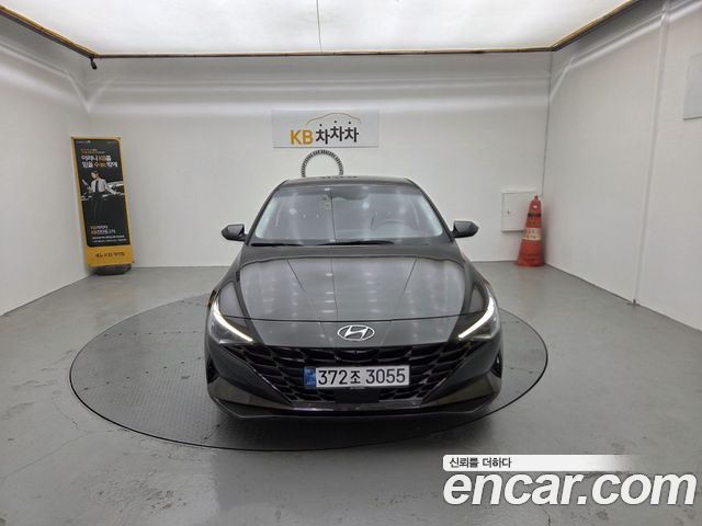 Hyundai Avante (CN7) 1.6 Modern