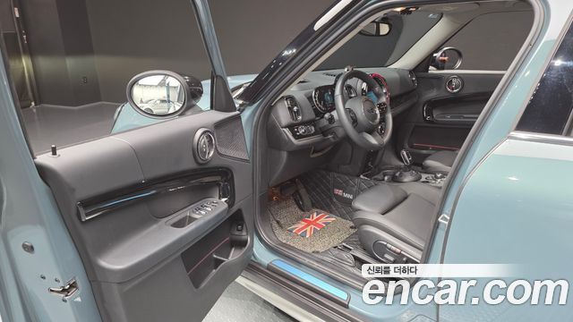 MINI Cooper Countryman Classic 2nd 2024 — фото 10