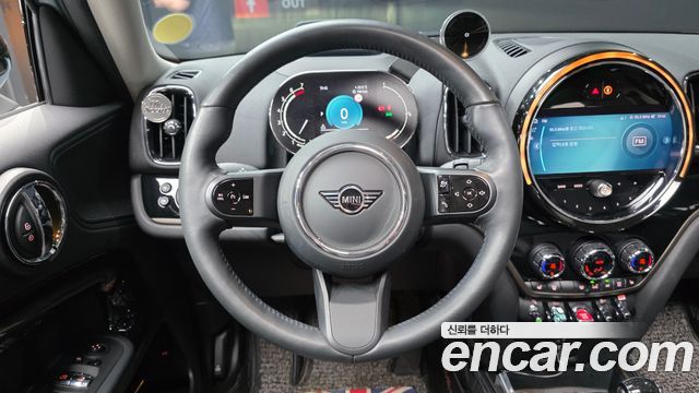 MINI Cooper Countryman Classic 2nd 2024 — фото 13