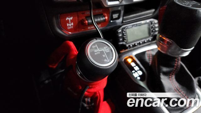Jeep Wrangler (JL) 2.0 Rubicon High 4Door 2018 — фото 18