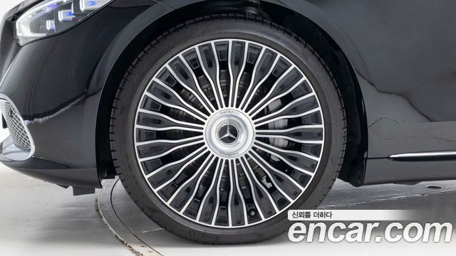 Mercedes-Benz S-Class (W223) Maybach S680 4MATIC 2025 — фото 5