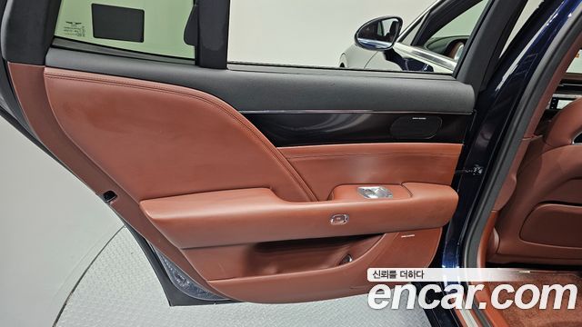 Genesis G90 (RS4) Gasoline 3.5 Turbo AWD 2023 — фото 31