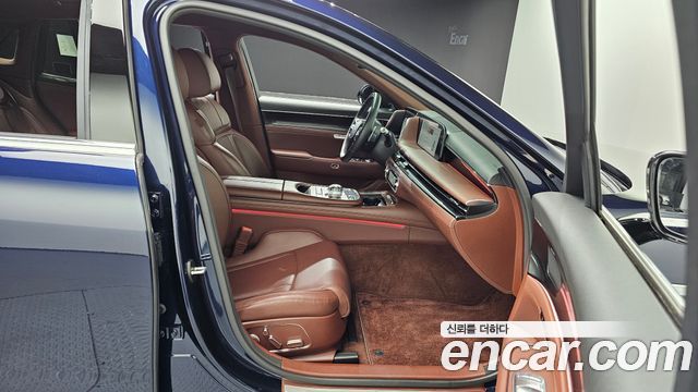 Genesis G90 (RS4) Gasoline 3.5 Turbo AWD 2023 — фото 32